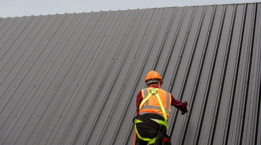 Professional metal roof installation services in Ravenden, AR